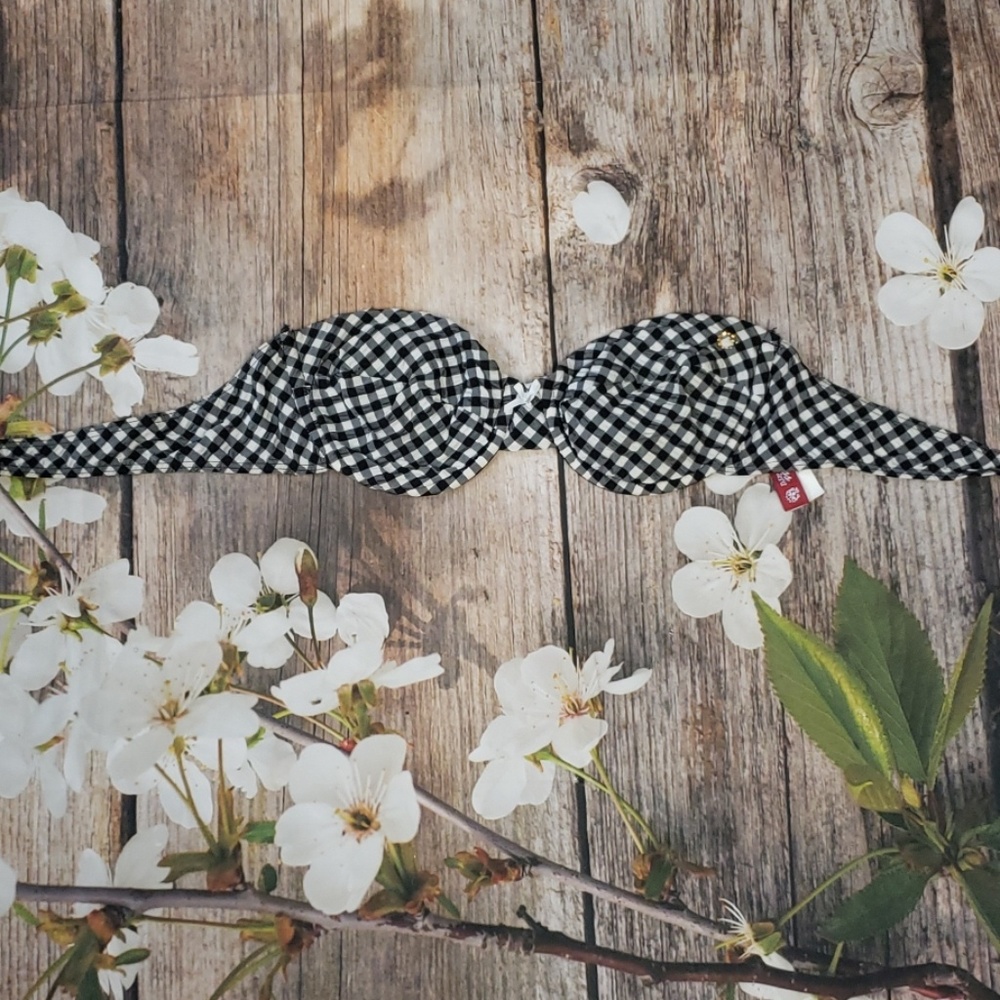 4 for $20🎀 Guess bikini top